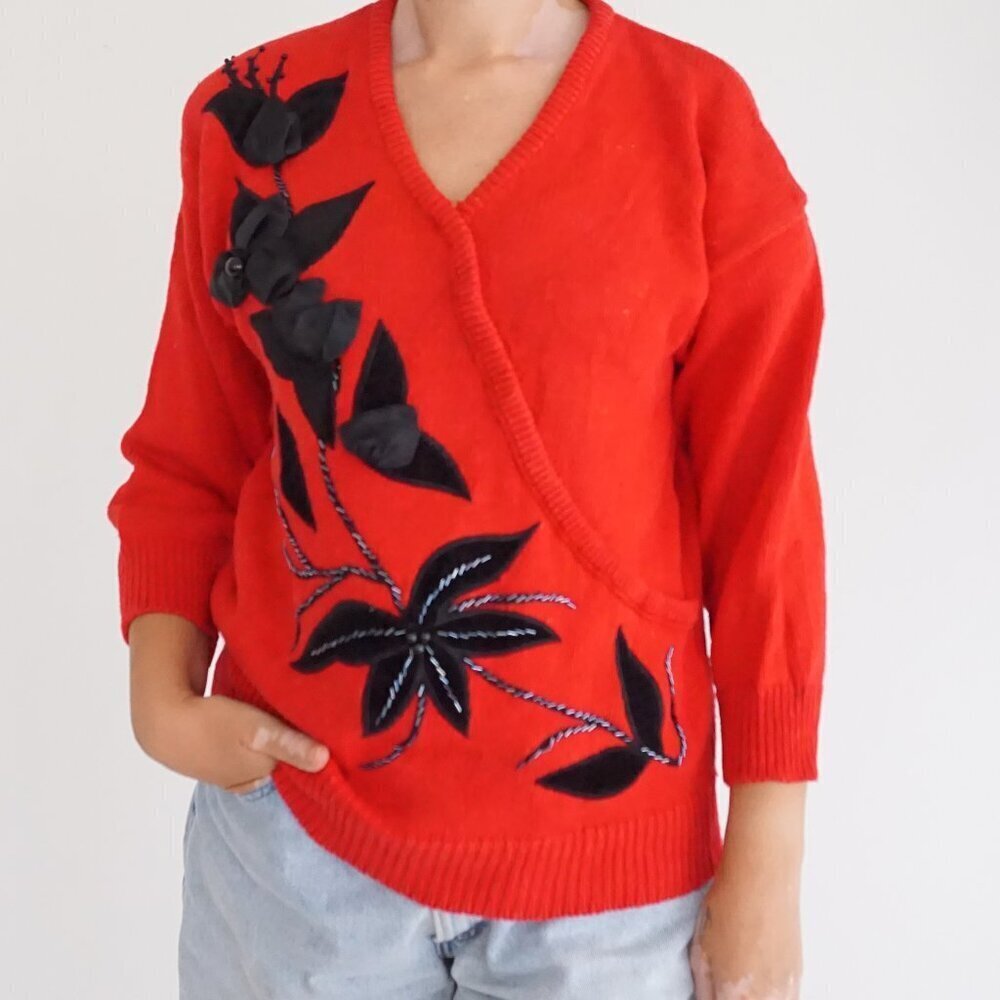 Vintage Bonnie Bill Red Eclectic Boho Black Floral Applique Glam 80s Sweater S